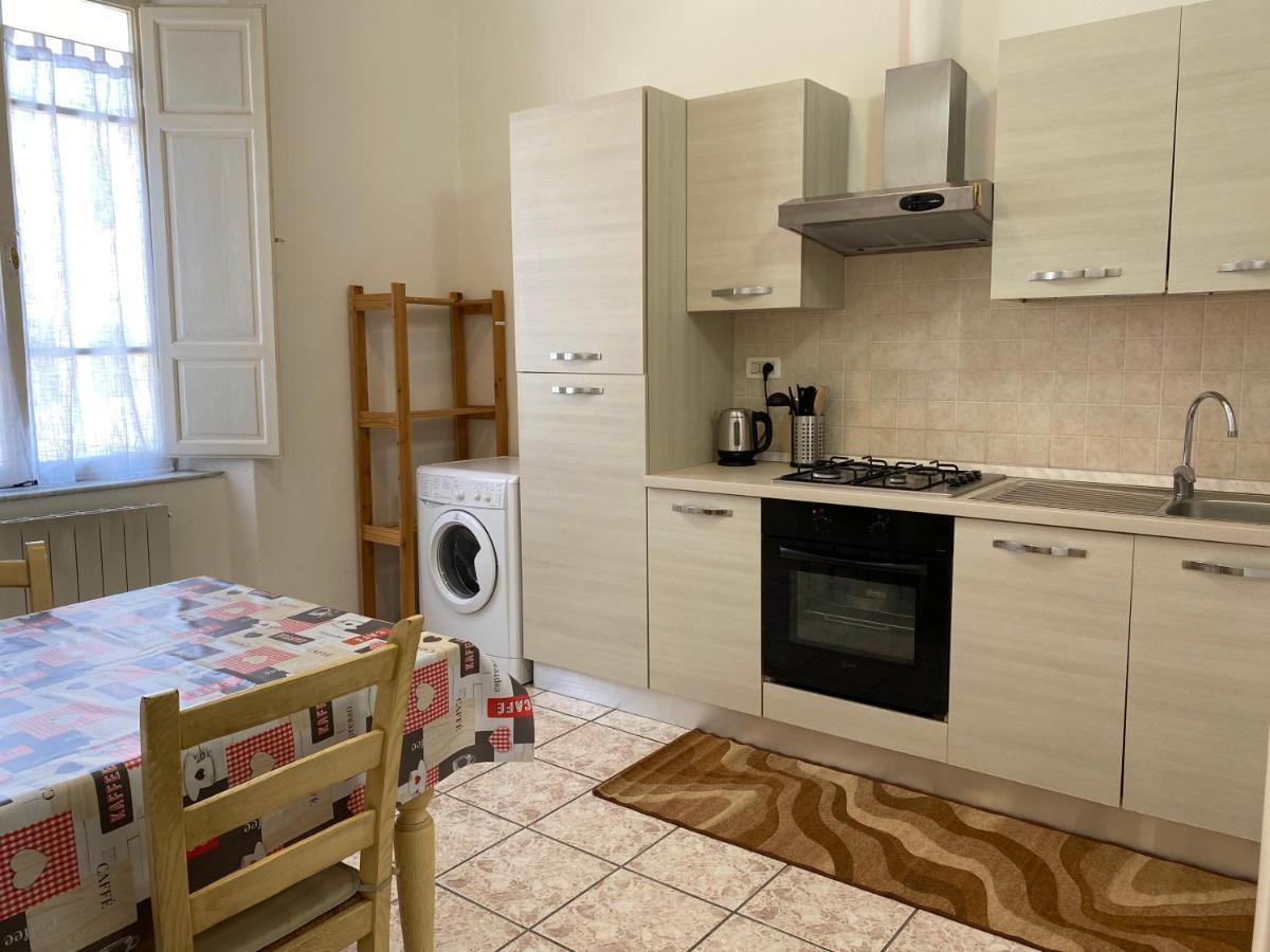 Viatoris' Apartment بيزا المظهر الخارجي الصورة